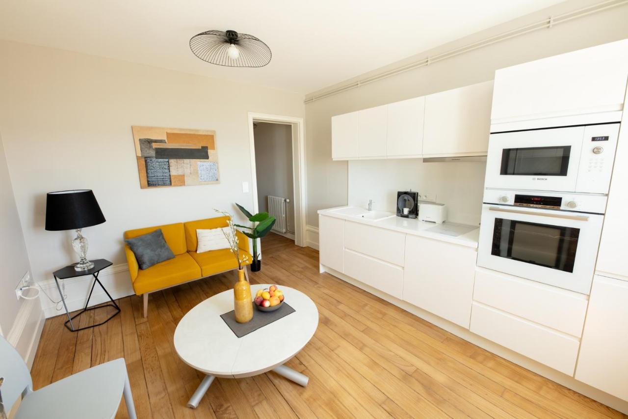 Le Rempart Du Midi Apart otel Angoulême Dış mekan fotoğraf
